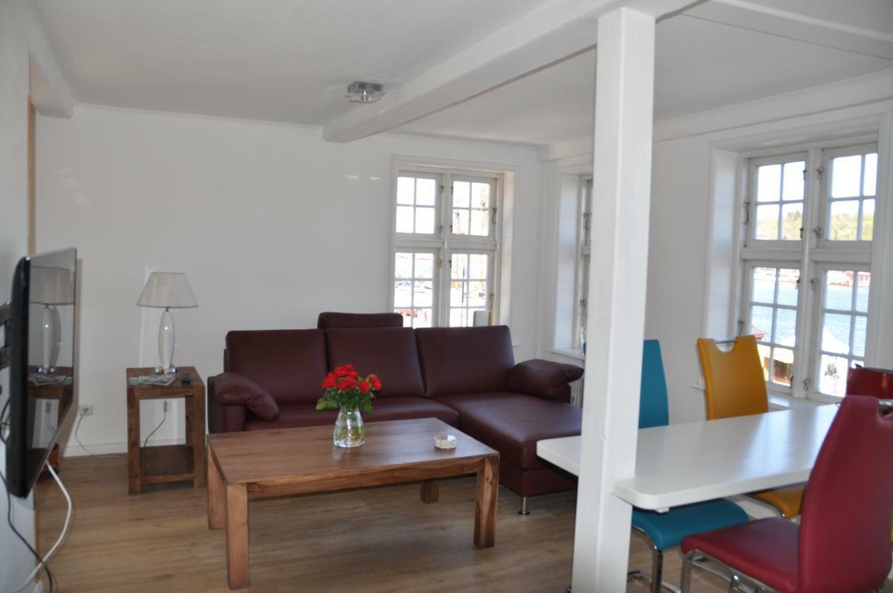 Appartamento Hafenblick Vom Kapitaenshaus Flensburgo Esterno foto